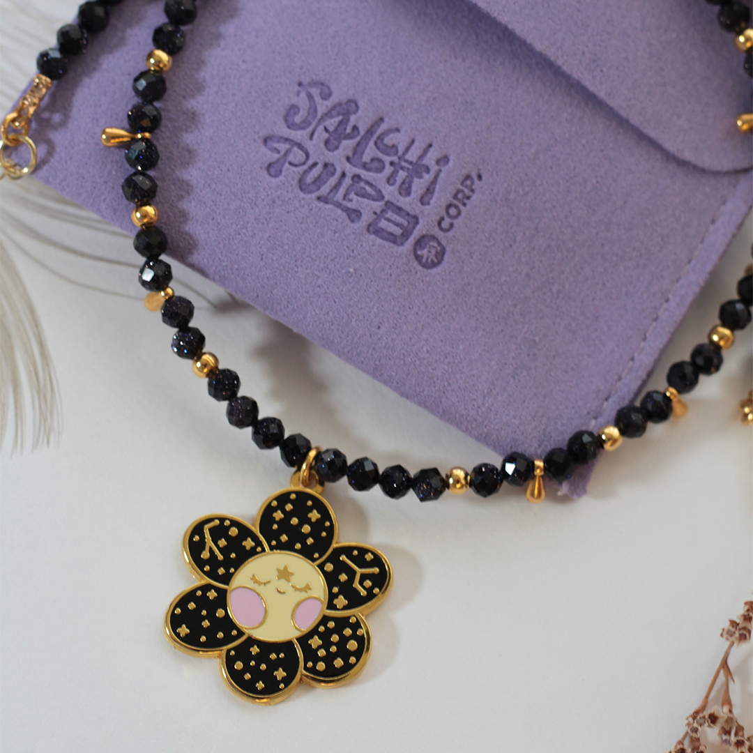 Gargantilla : No cualquiera florece en el espacio – Pieza Única